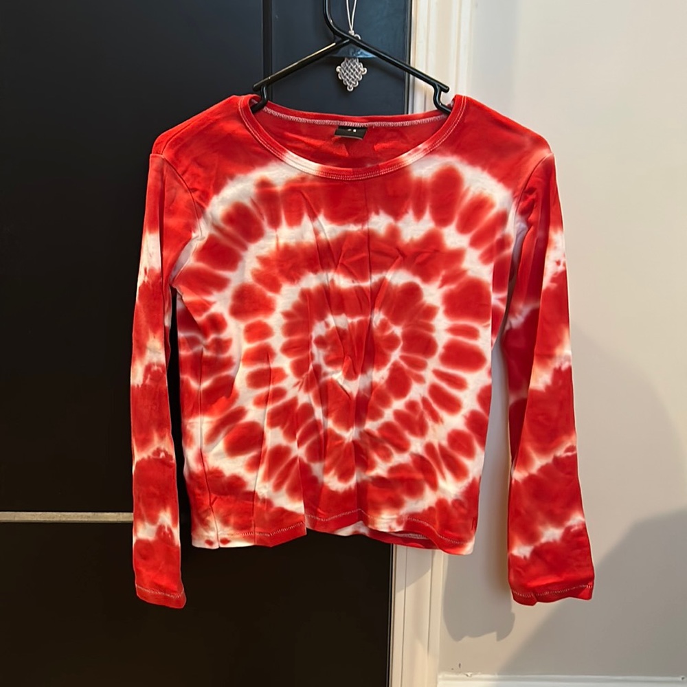 Realization Par Heart Long Sleeves Tee in Red Tie Dye